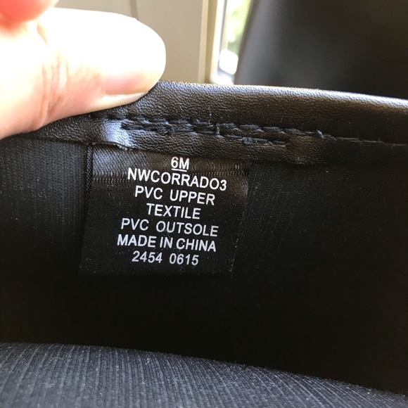 ⛈ Nine West Black Rain Boots - Picture 8 of 8